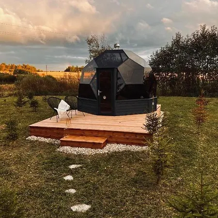 Campsite Kuuselepa Klaaskuppel *